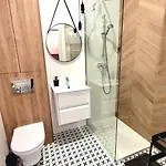 Nowoczesny Fordon Μπίντγκοστς